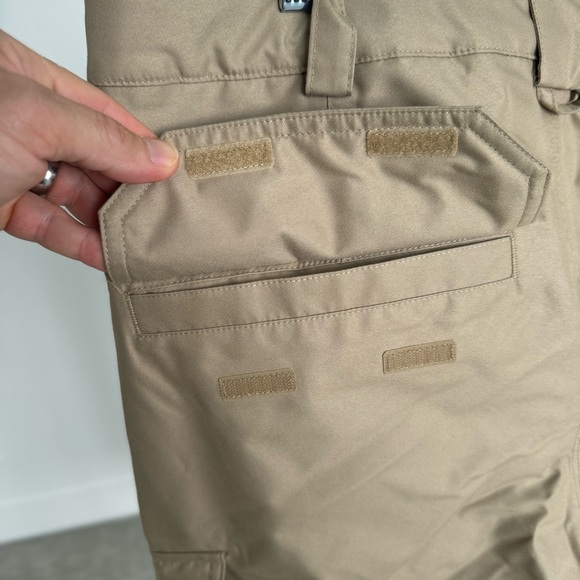 Men's Burton Cargo 2L Pants (Short) - Picture 12 of 13